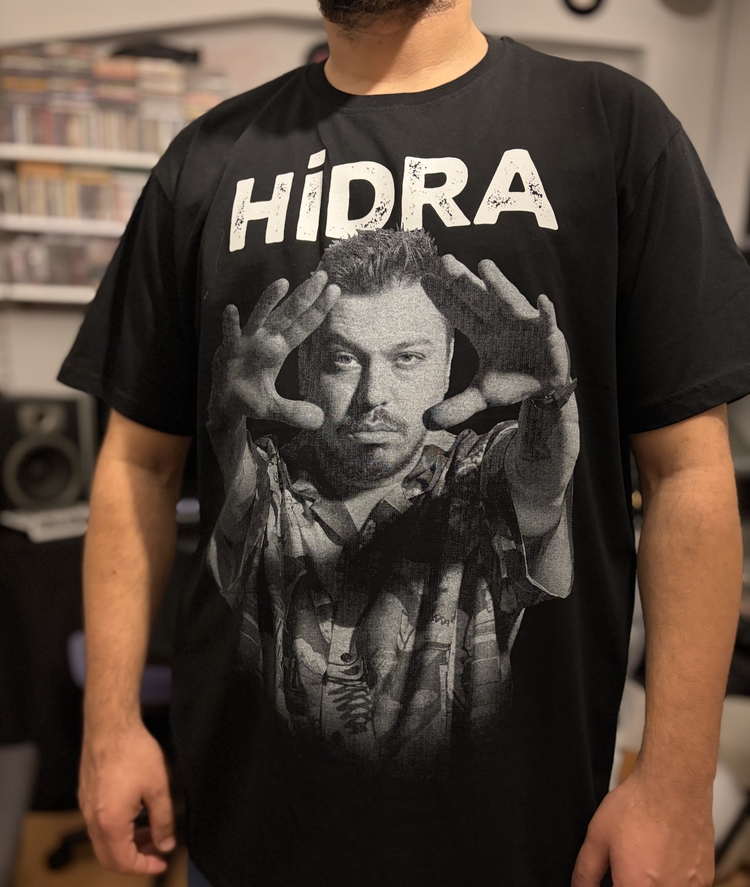 Hidra Tshirt-İmzalı Sticker Hediyeli 