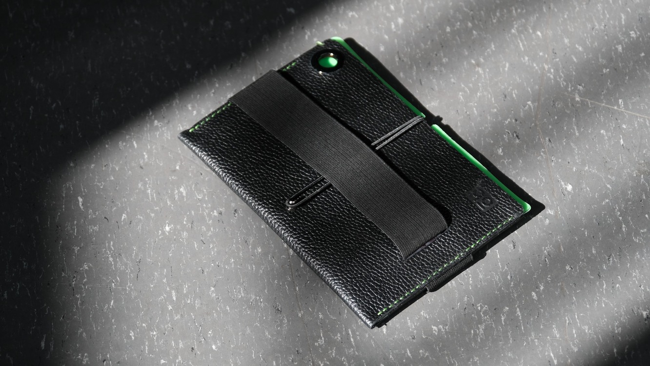 90 Hip serisi 100% Dana Derisi ve 100% El Yapımı A5 Boyutlu Clutch Çanta