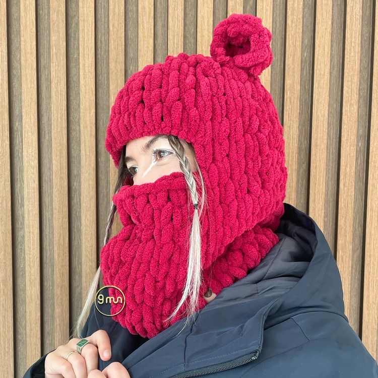 Vişne Kulaklı Balaclava