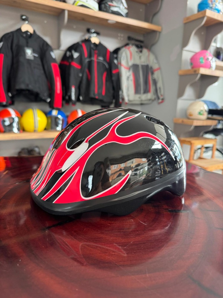 Alev Desenli Çocuk Koruyucu Kask