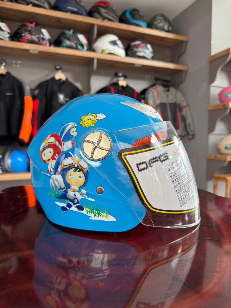 Yarım Çocuk Motosiklet Kaskı