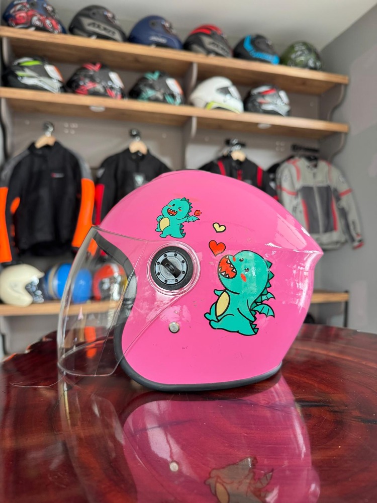 Dinozor Temalı Pembe Çocuk Yarım Kask