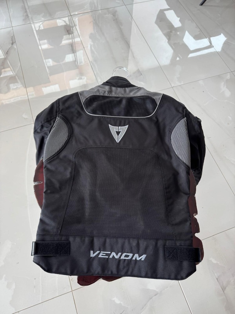 VENOM SPIN SİYAH–GRİ YAZLIK MOTOSİKLET MONT