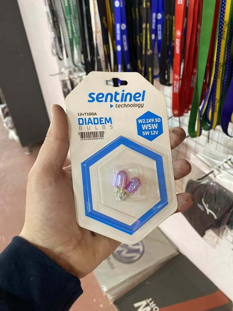 T10 diadem ampül