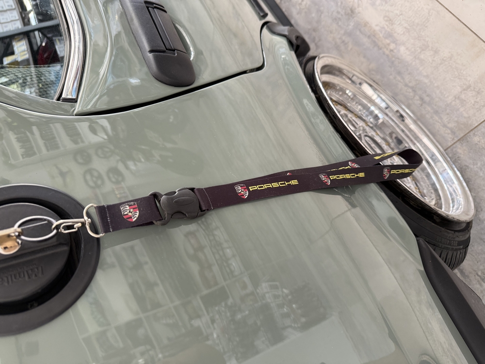 Porsche askı ipi