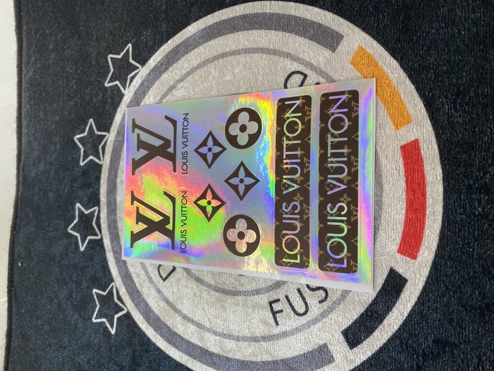 Louıs vuitton hologram set