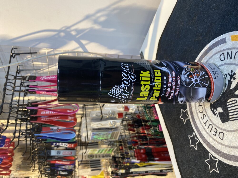Lastik parlatıcı sprey 