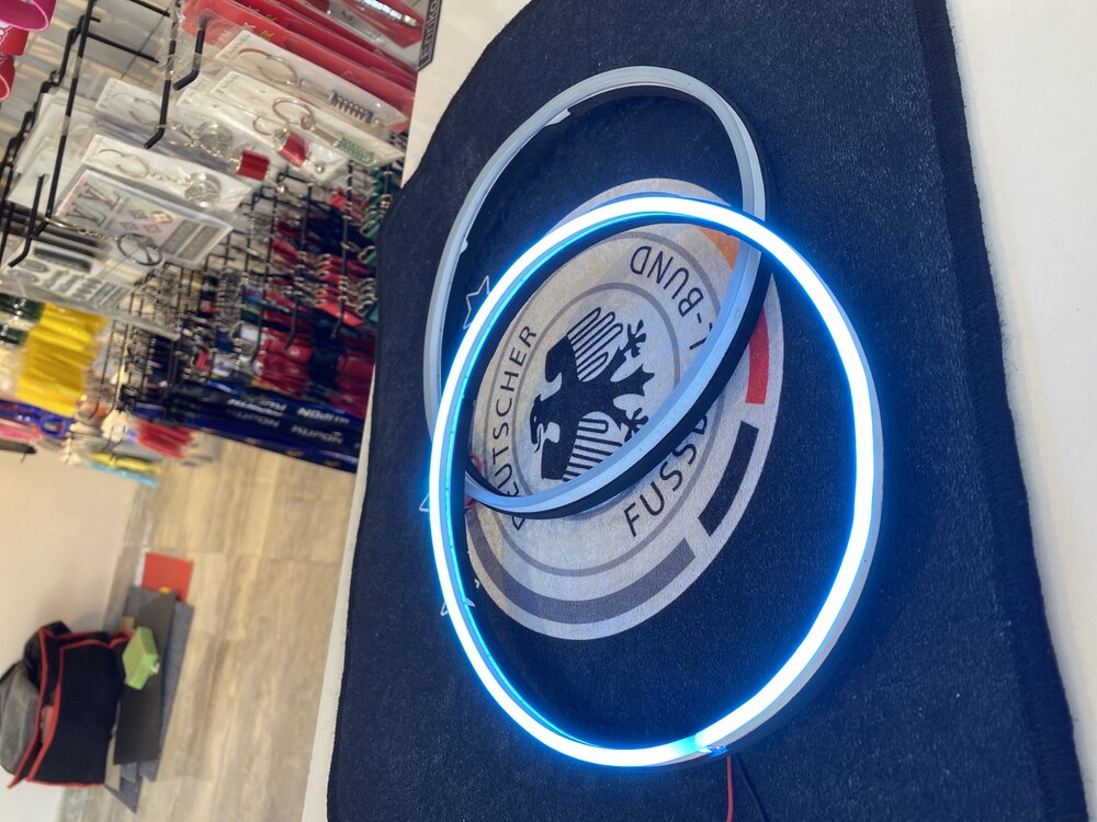 Buz mavi neon kasnak 20 cm 