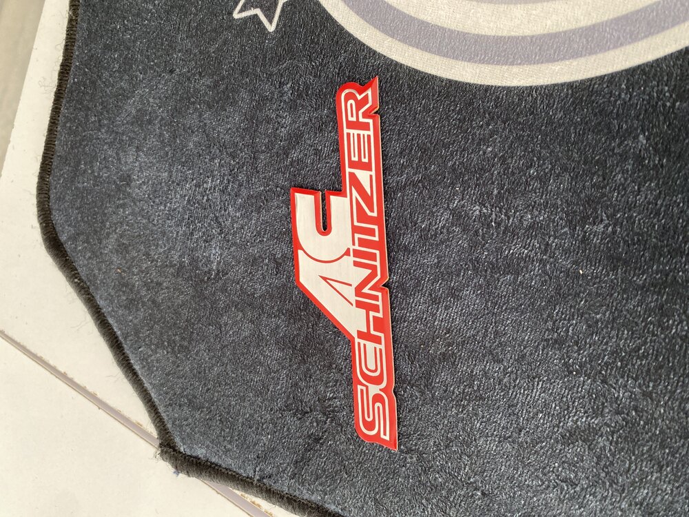 Ac schnitzer kırmızı aleminyum 