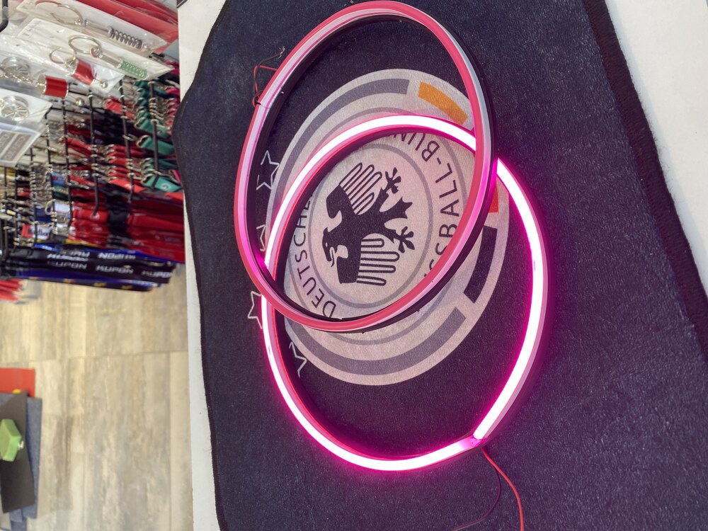 Pembe neon kasnak 20 cm 