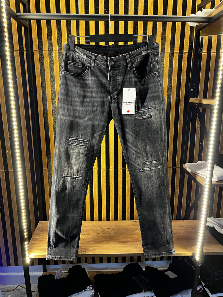 DSQUARED2 PREMİUM KOT PANTOLON TAŞLAMALI SİYAH 221 T