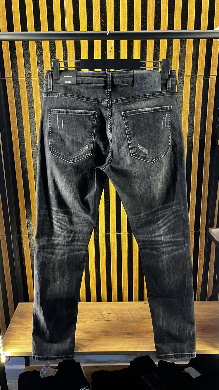 DSQUARED2 PREMİUM KOT PANTOLON TAŞLAMALI SİYAH 221 T