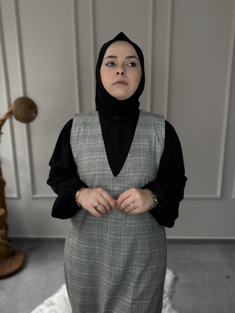 Büyük Beden Tesettüre Uyumlu Özel Dikim 2’Li Jile Elbise Ve Gömlek Takımı
