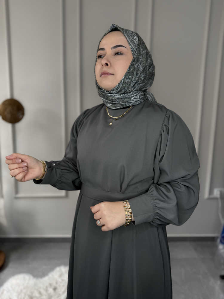 Büyük Beden Tesettüre Uyumlu Özel Dikim A Kesim Manşet Düğme Kol Detay Seyyar Kemerli Elbise
