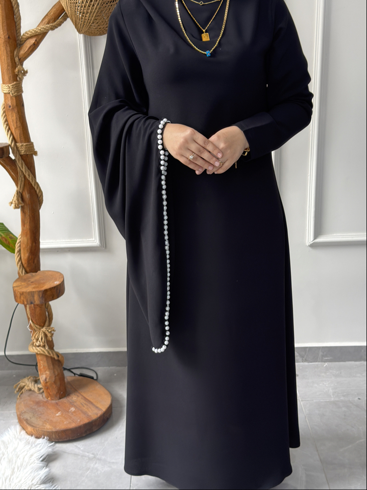 Büyük Beden Tesettüre Uyumlu Özel Dikim İnci Detaylı Abaya Kol Sima Model Elbise