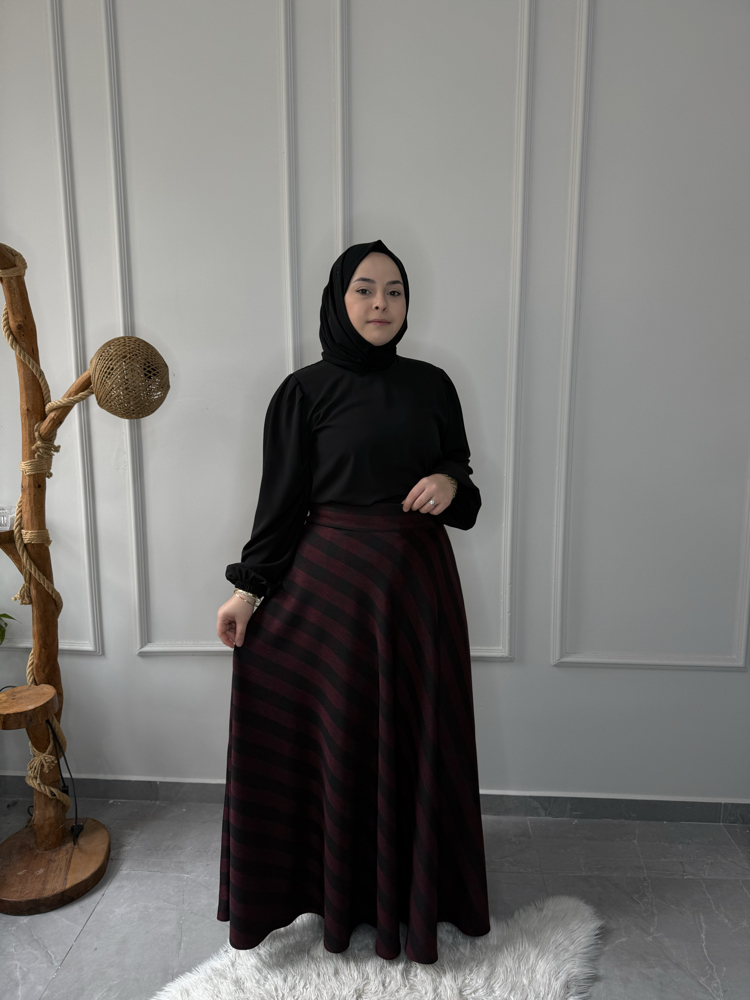 Büyük Beden Tesettüre Uyumlu Özel Dikim Kiloş Etek Ve Balon Kol Gömlek Takımı