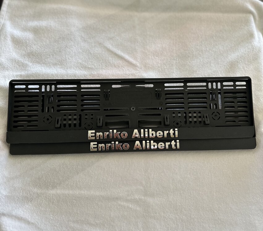 ENRİKO ALİBERTİ PLAKALIK.