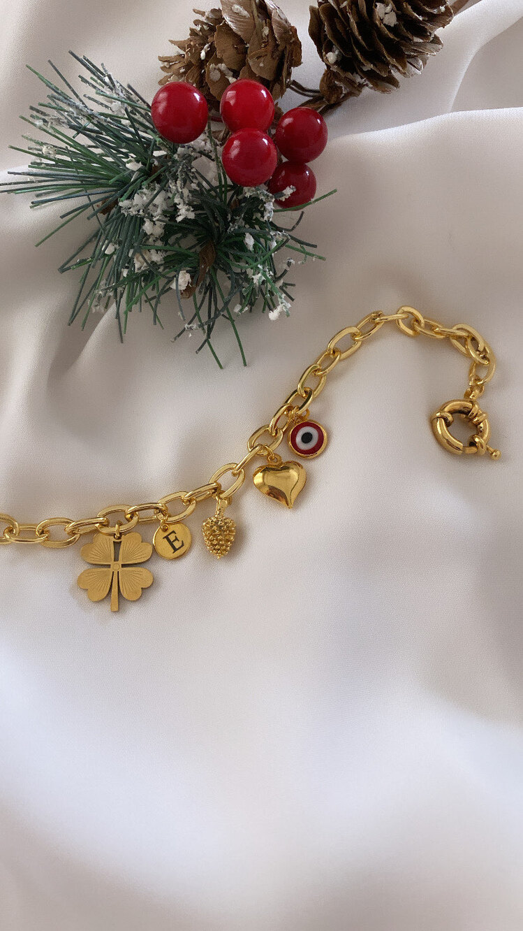 Tasarım Yonca charm bileklik