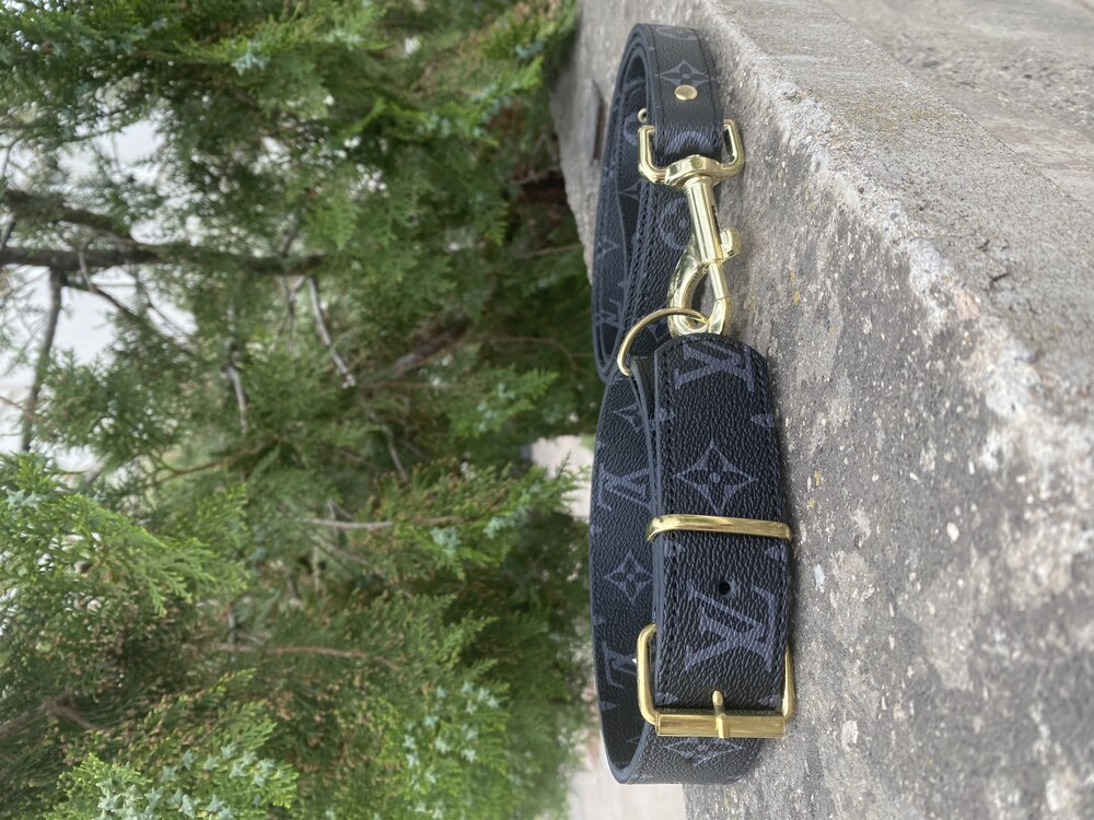 Black Lv Monogram Dog Collar-Leash Set. Desinger Dog Collar Set.