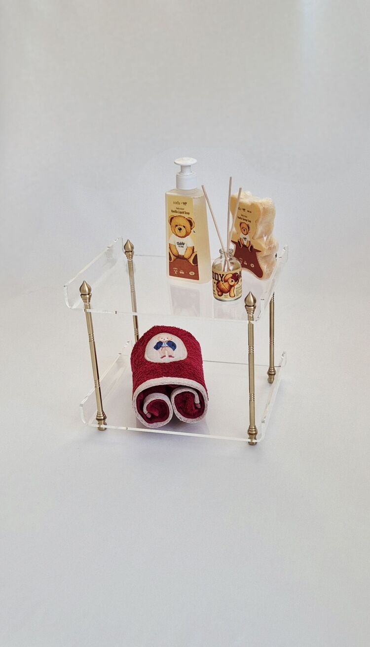 QUEEN ORGANIZER