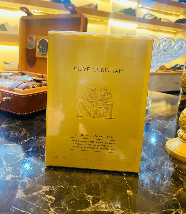 CLIVE CHRISTIAN