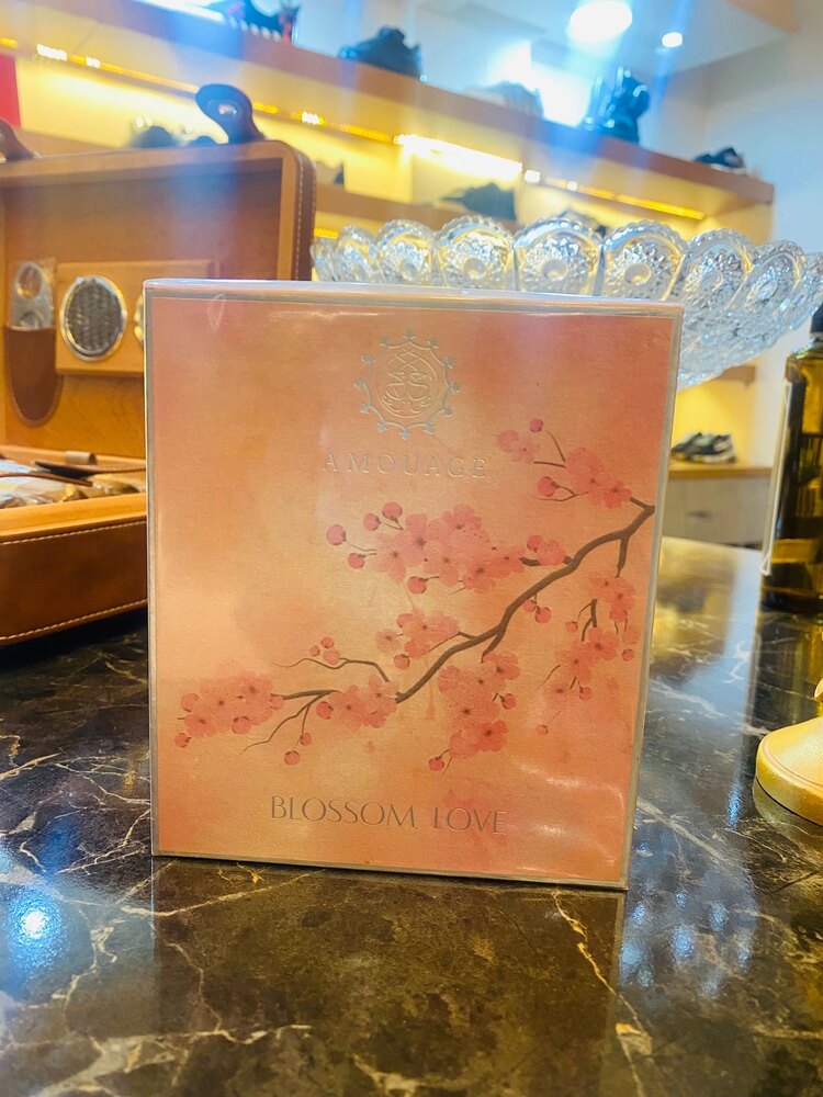 AMOUAGE