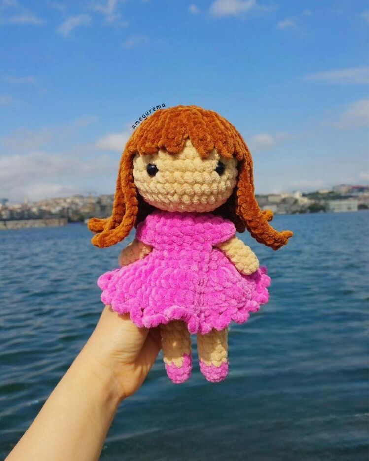 Elbiseli Bebek