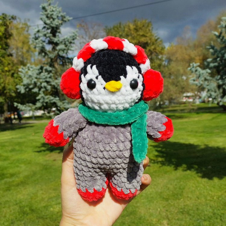 Kulaklıklı Penguen