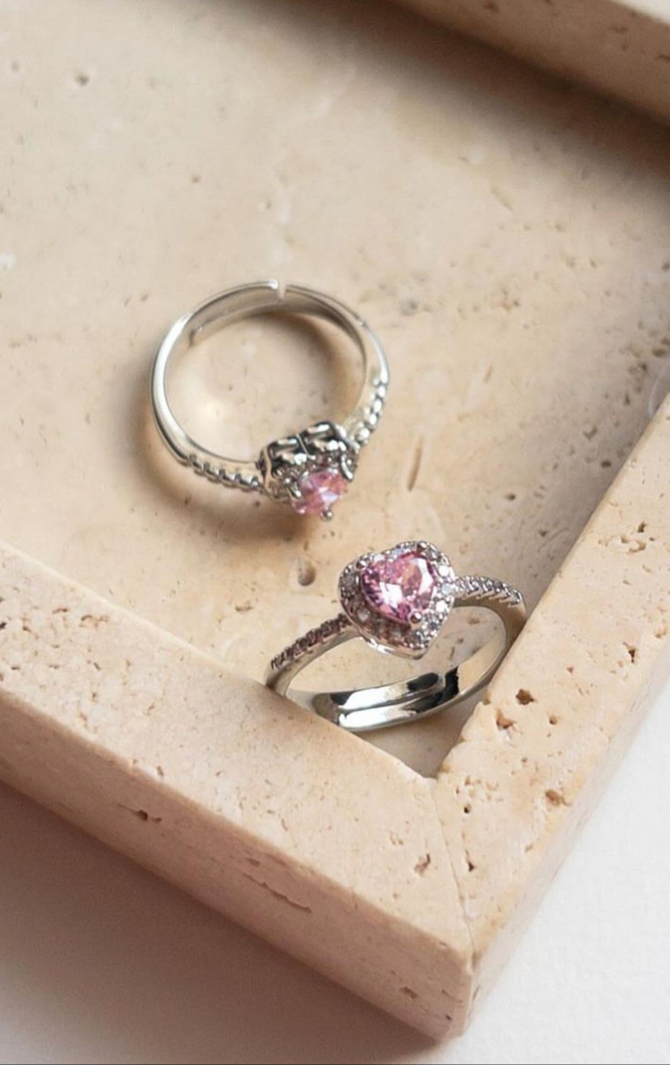 Pembe Love Yüzük 