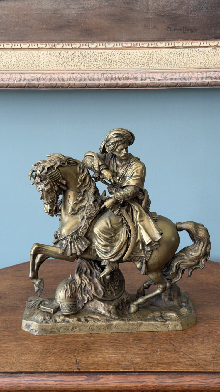 AVRUPA BRONZ GÖVDE YENİÇERİ SÜVARİ