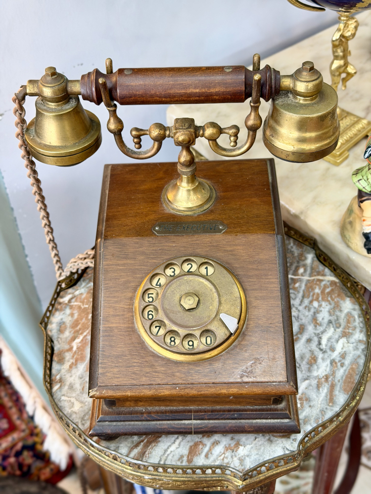 ANTİKA ÇEVİRMELİ TELEFON
