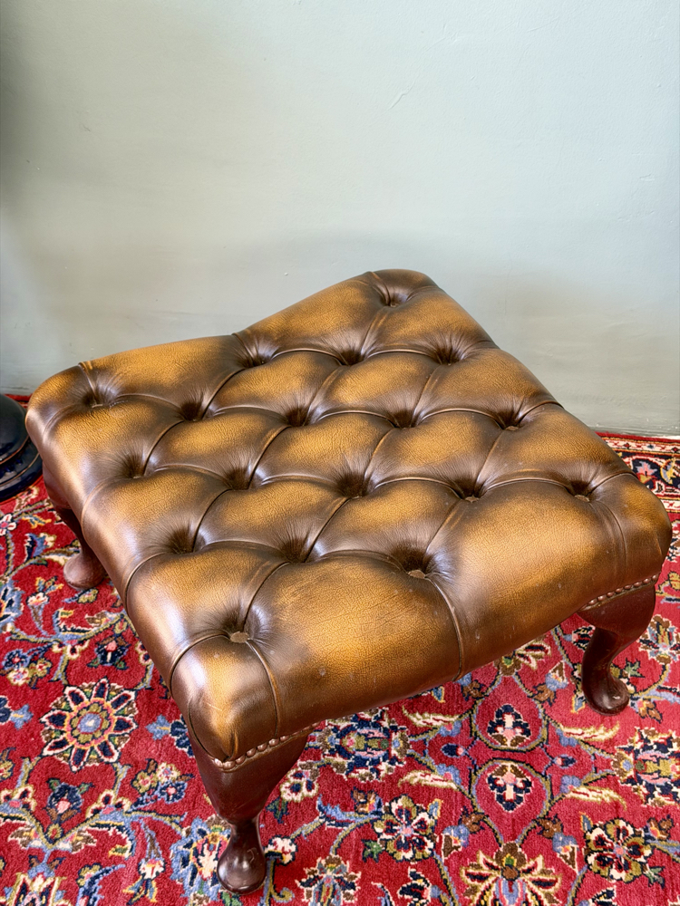 CHESTERFIELD PUF