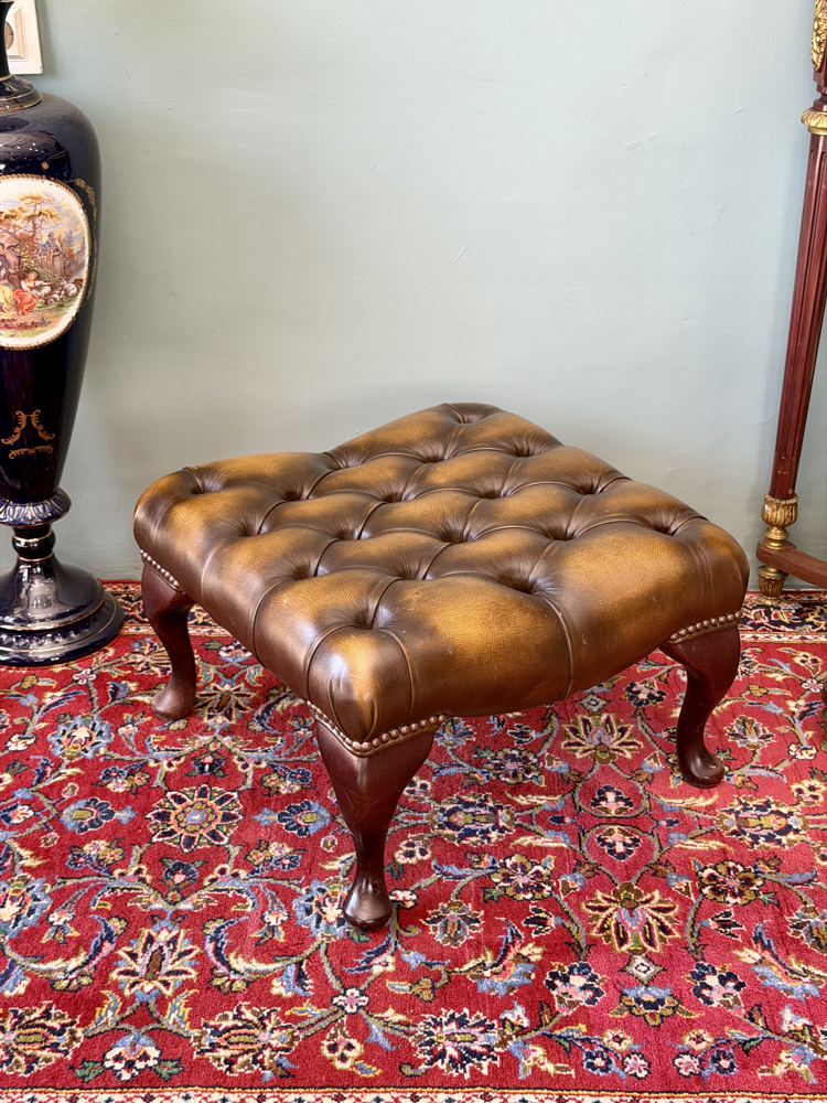 CHESTERFIELD PUF