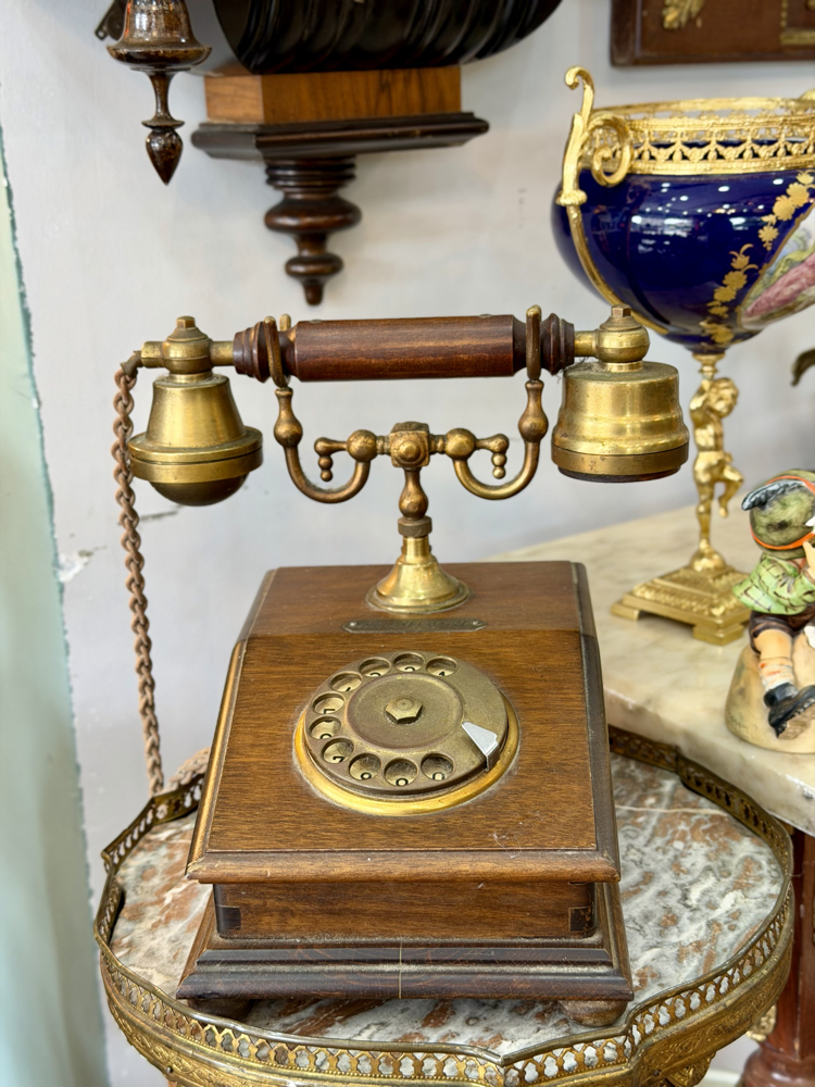 ANTİKA ÇEVİRMELİ TELEFON