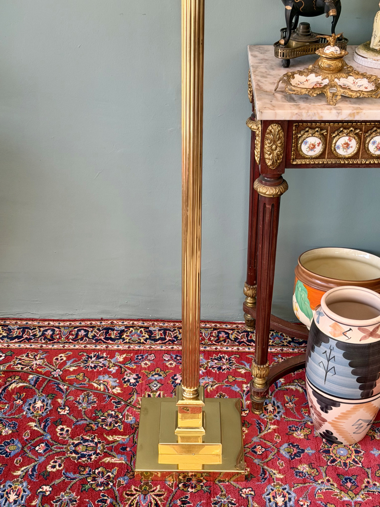 AYKIRI ŞAPKA TİFFANY LAMBADER