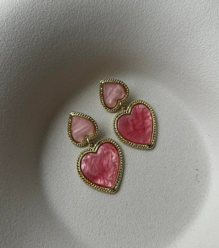 Pembe Kalp Küpe 

