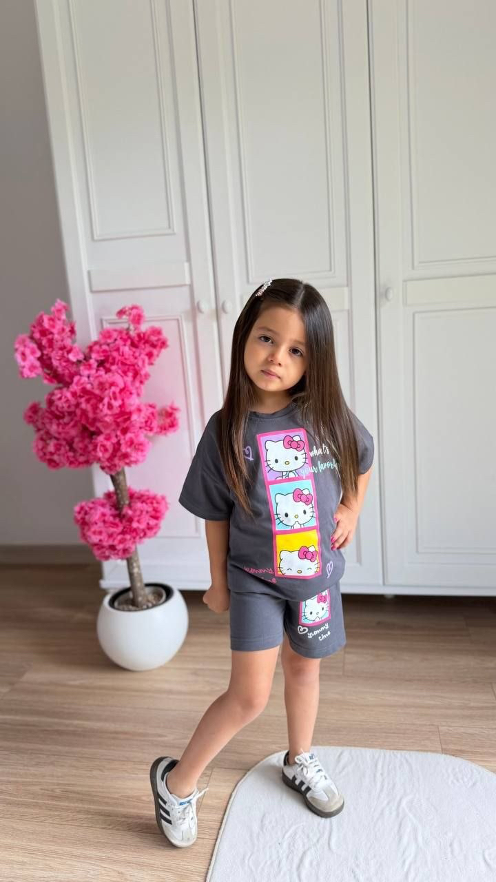 Hello kitty Takım