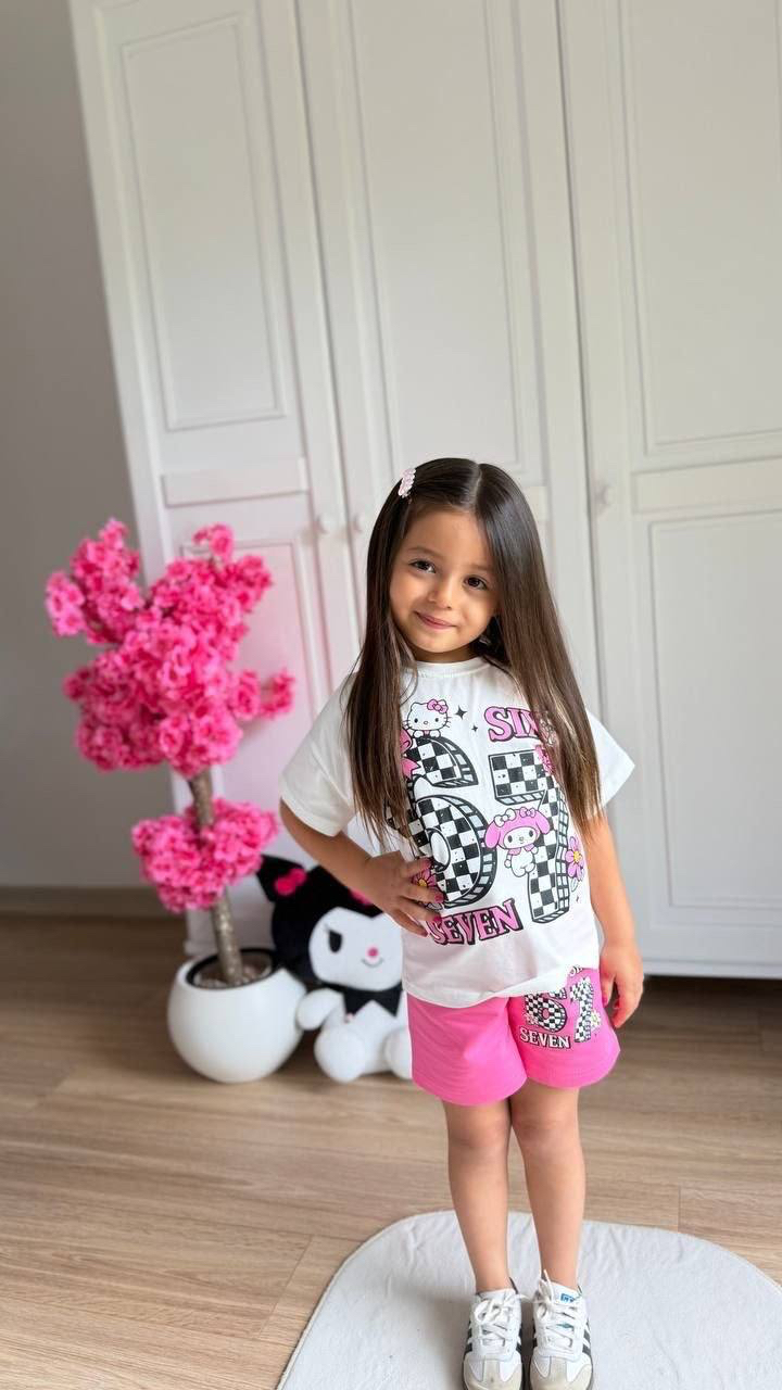 Kız Takım karakterli