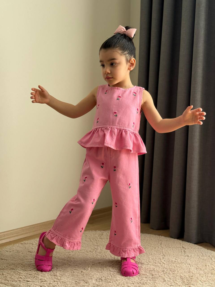 Kot 2li pembe kız takım