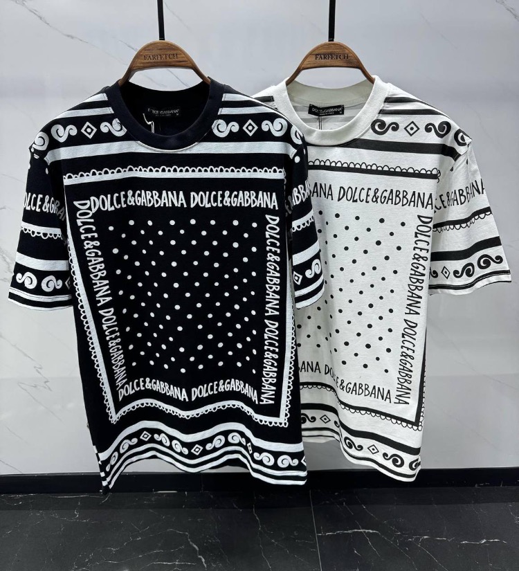Dolce & Gabbana Bandana Desenli Tişört)