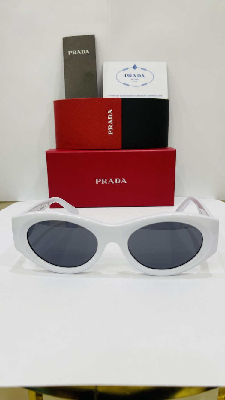 PRADA BEYAZ ÇERÇEVE SİYAH ŞEFFAF CAM