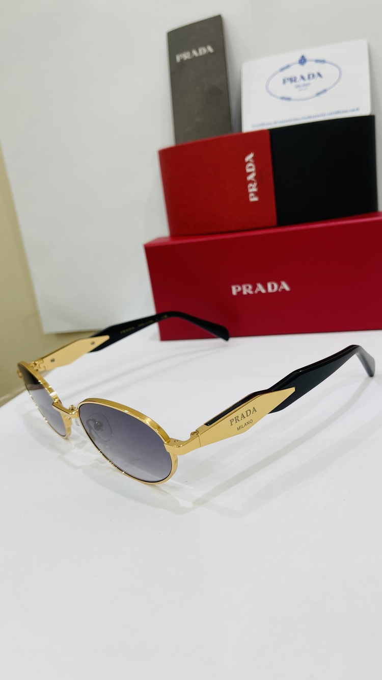 PRADA SİYAH ÇERÇEVE SİYAH ŞEFFAF CAM