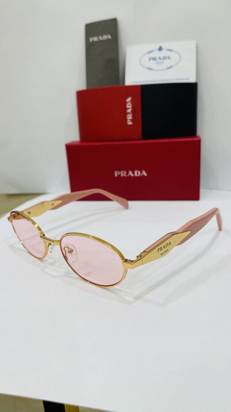 PRADA PUDRA ÇERÇEVE PUDRA ŞEFFAF CAM