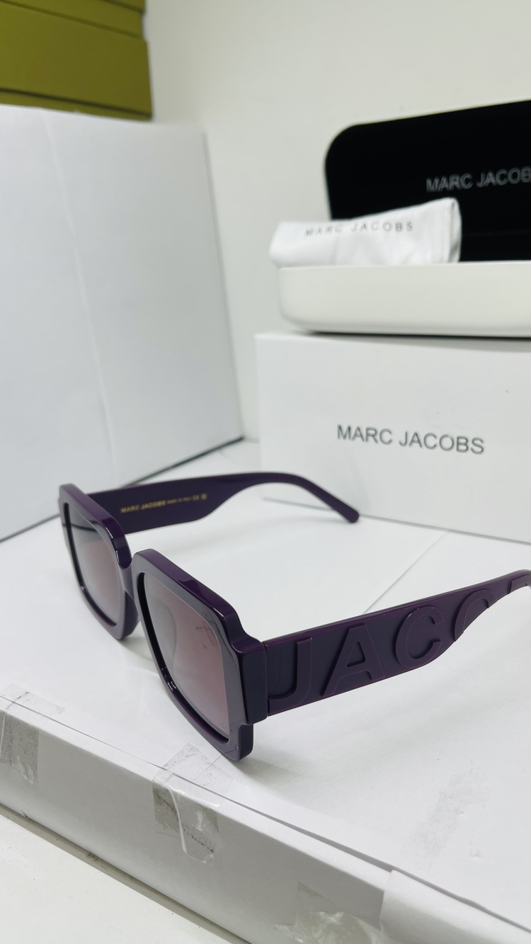 MARC JACOBS MOR ÇERÇEVE MOR ŞEFFAF CAM
