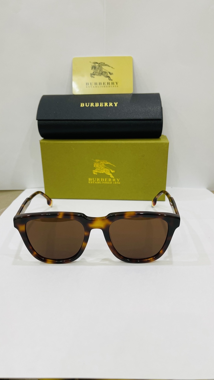 BURBERRY LEOPAR ÇERÇEVE KAHVE ŞEFFAF CAM