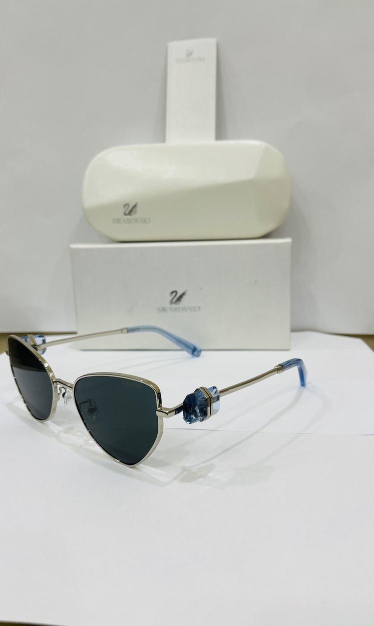 SWAROVSKI MAVİ ÇERÇEVE SİYAH ŞEFFAF CAM