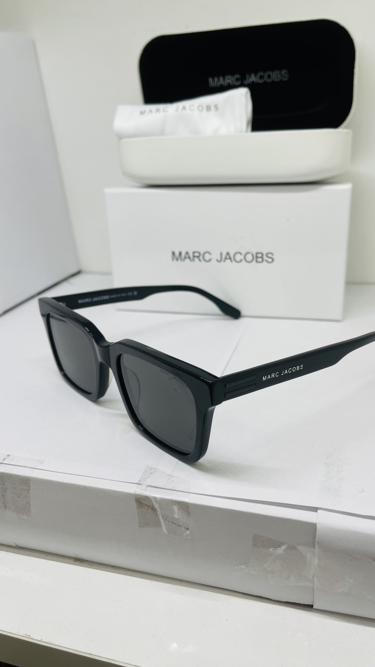 MARC JACOBS SİYAH ÇERÇEVE SİYAH ŞEFFAF CAM