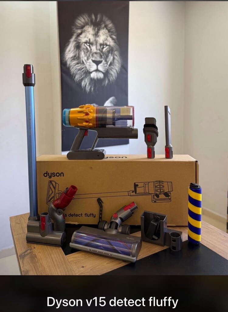 DYSON V15 DETECT FLUFFY