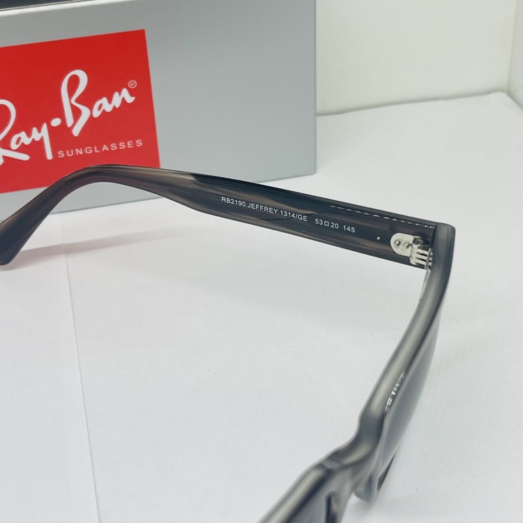 RAYBAN RB-2190 KREM ÇERÇEVE ŞEFFAF CAM UNİSEX
