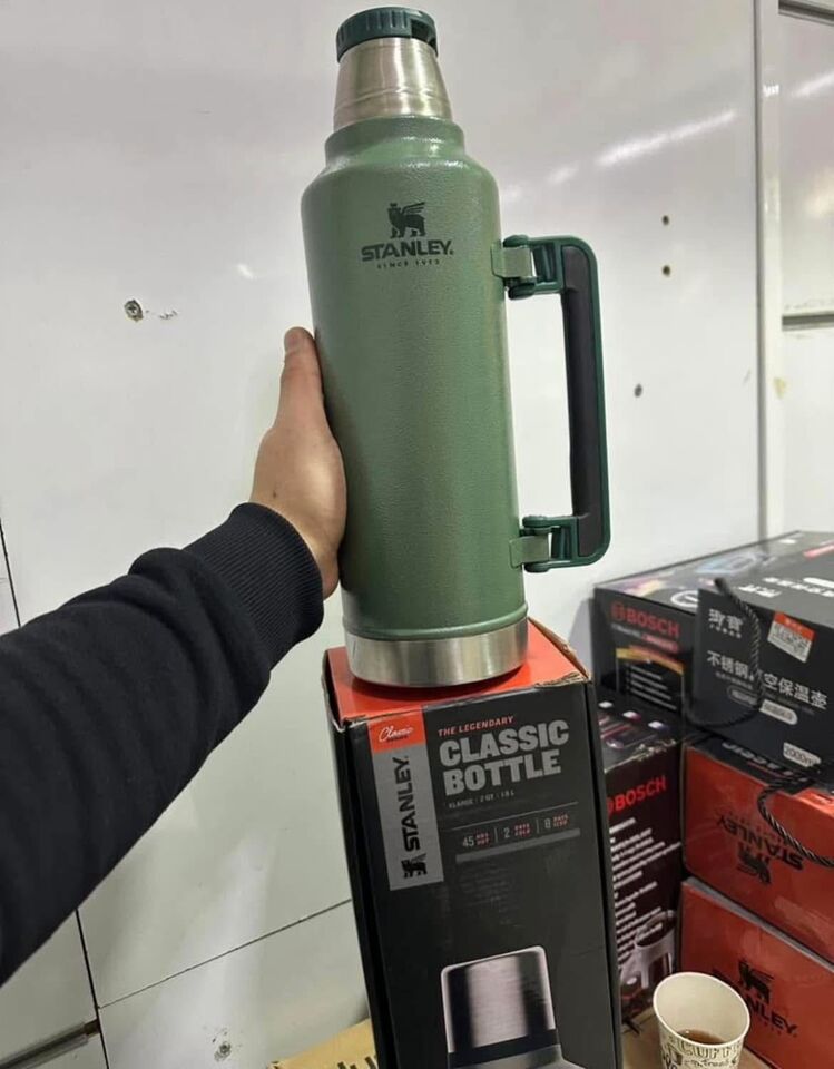 Stanley Termos The Legendary Classic Bottle 1.9L